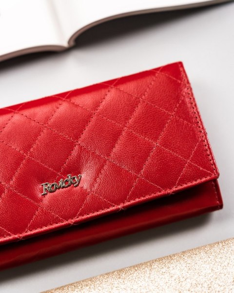 Skórzany portfel damski w orientacji poziomej na zatrzask - Rovicky