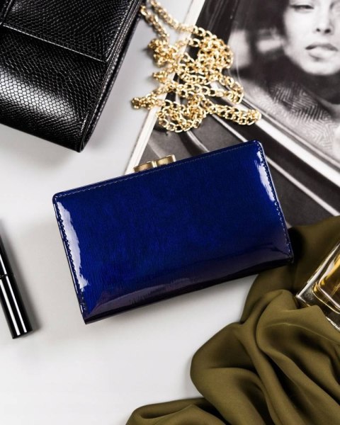 Skórzany portfel damski na bigiel i zatrzask - Rovicky