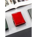Elegancki portfel damski z RFID z lakierowanej skóry - Peterson Elegancki portfel damski z RFID z lakierowanej skóry - Peterson