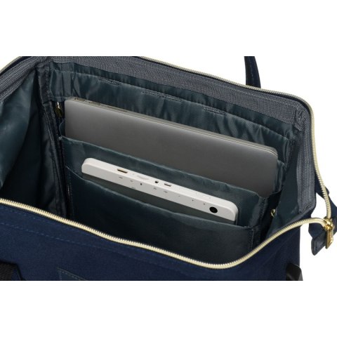 Granatowy plecak damski z poliestru z miejscem na laptopa, zawieszony na regulowanych szelkach - Peterson