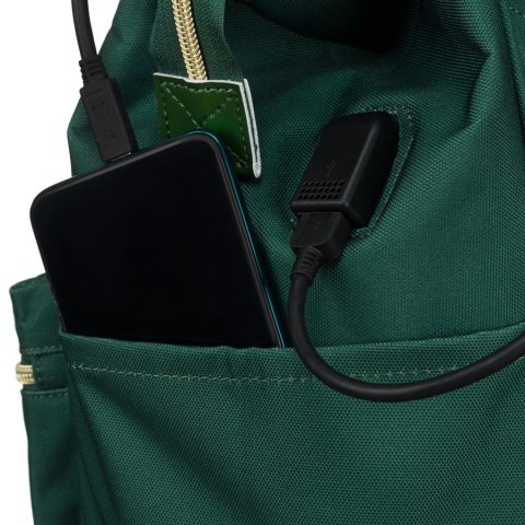 Podróżny plecak damski z poliestru w zielonym kolorze z miejscem na laptopa - Peterson