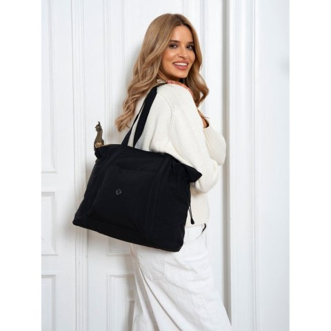 Czarna shopperka damska zawieszona na wygodnych uchwytach, zamykana na suwak - Peterson