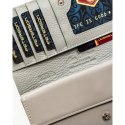 Biały portfel damski z systemem RFID zamykany na zatrzask - Peterson Biały portfel damski z systemem RFID zamykany na zatrzask - Peterson