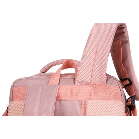 Plecak z miejscem na laptopa wykonany z cordury w różowym kolorze, zawieszony na regulowanych szelkach - Peterson Plecak z miejscem na laptopa wykonany z cordury w różowym kolorze, zawieszony na regulowanych szelkach - Peterson