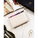 Elegancki portfel damski w kwiaty wykonany ze skóry naturalnej i ekologicznej - Peterson Elegancki portfel damski w kwiaty wykonany ze skóry naturalnej i ekologicznej - Peterson