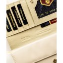 Elegancki portfel damski w kwiaty wykonany ze skóry naturalnej i ekologicznej zamykany zatrzaskiem - Peterson Elegancki portfel damski w kwiaty wykonany ze skóry naturalnej i ekologicznej zamykany zatrzaskiem - Peterson