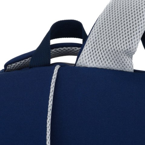 Młodzieżowy plecak szkolny z poliestru w granatowym kolorze z miejscem na laptopa - Peterson