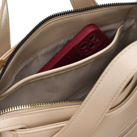 Elegancka, beżowa torebka damska wykonana z materiału syntetycznego, zamykana suwakiem - Peterson Elegancka, beżowa torebka damska wykonana z materiału syntetycznego, zamykana suwakiem - Peterson