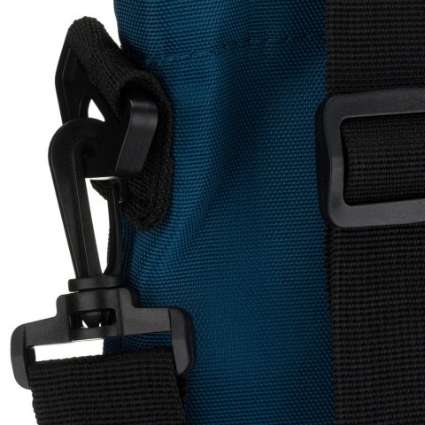 Turkusowa shopperka damska zawieszona na wygodnych uchwytach i doczepianym pasku, zamykana suwakiem - Peterson