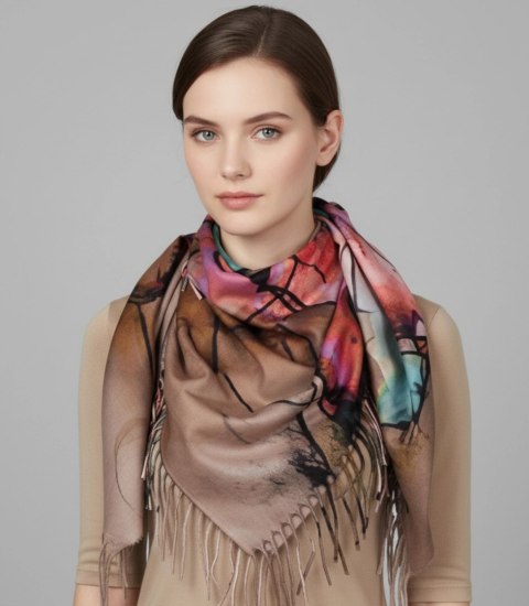 Chusta szal szalik abstrakcyjna wielokolorowa elegancka z frędzlami (Beżowy)