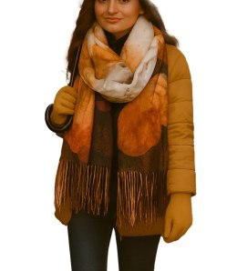 Kwadratowa chusta szal damski z frędzlami AGRAFKA (Wielokolorowy || Brązowy)